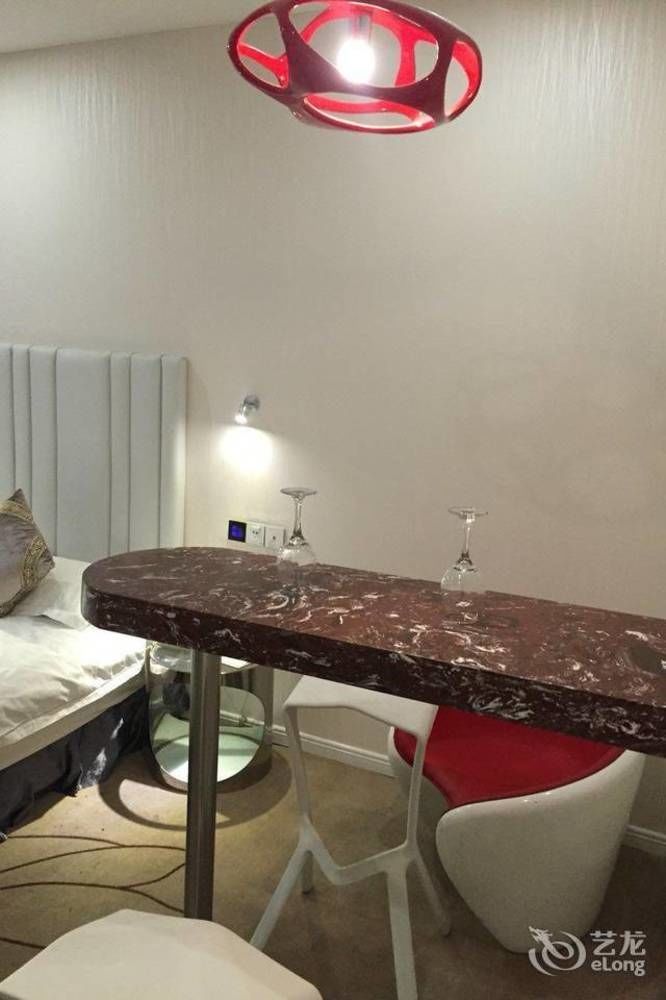 לואיאנג Victoria Hotel מראה חיצוני תמונה