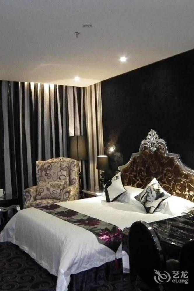 לואיאנג Victoria Hotel מראה חיצוני תמונה