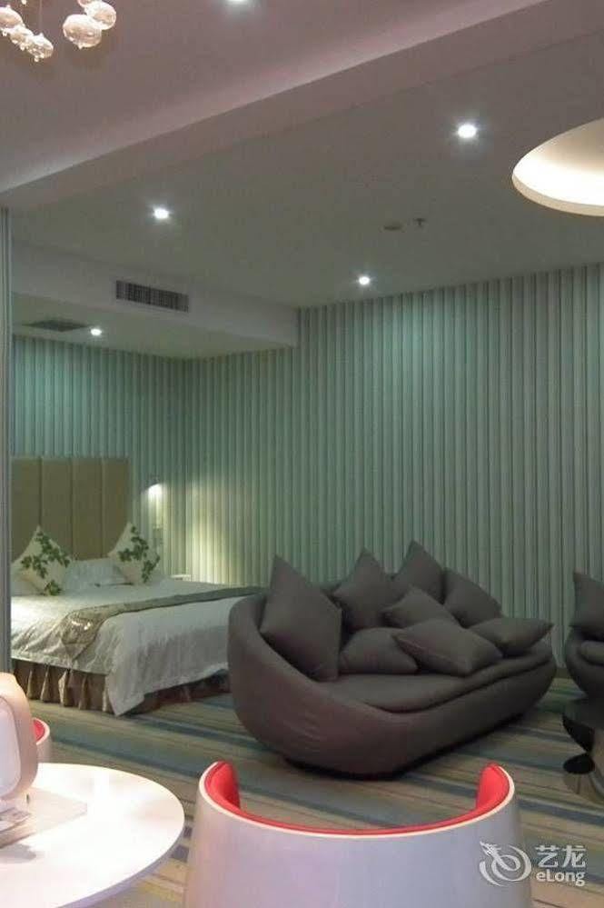 לואיאנג Victoria Hotel מראה חיצוני תמונה