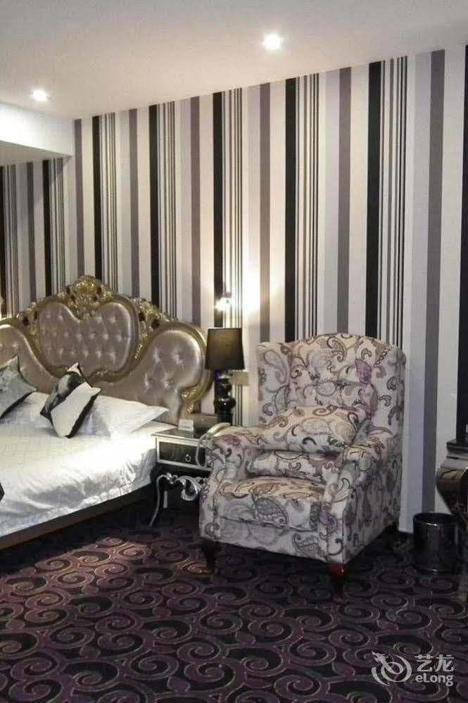 לואיאנג Victoria Hotel מראה חיצוני תמונה